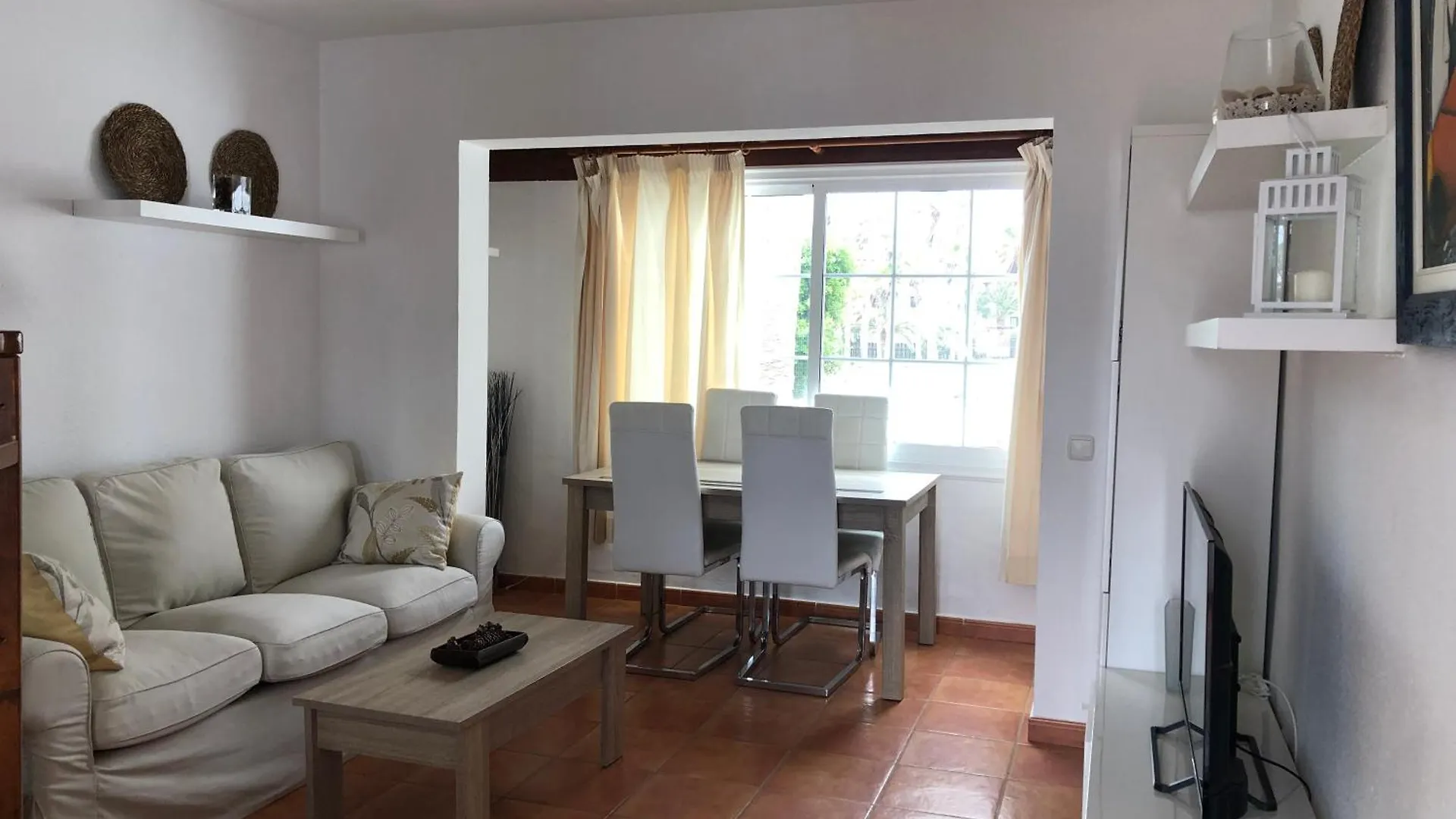 Duplex Independiente En Grandes Playas Corralejo